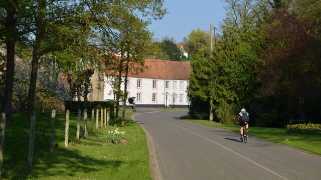 Cycliste village boulonnais
